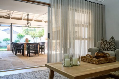 Nadoras Rest COMMUNAL AREA 01 14 of 14