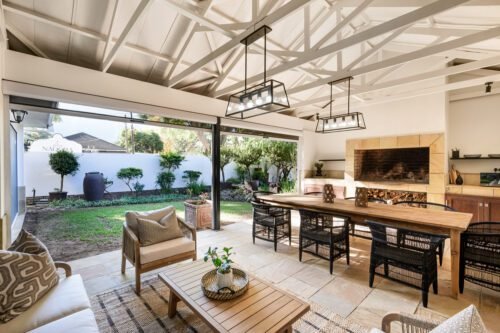 Nadoras Rest COMMUNAL AREA 02 8 of 14