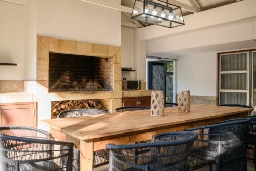 Nadoras Rest COMMUNAL AREA 03 4 of 6