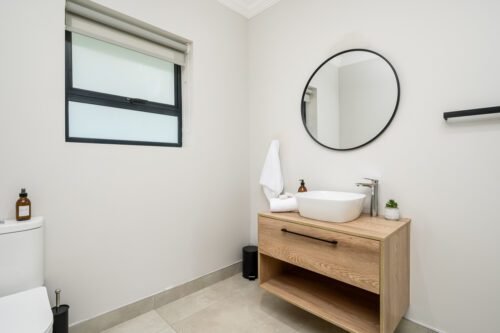 Nadoras Rest UNIT 3 10 of 22