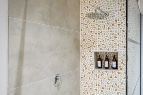 Nadoras Rest UNIT 4 14 of 15