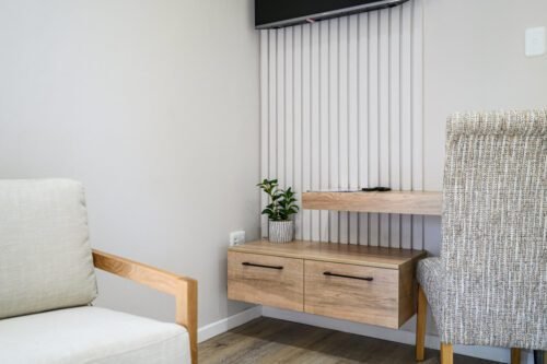 Nadoras Rest UNIT 6 12 of 17 1