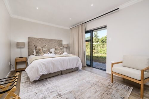 Nadoras Rest UNIT 6 2 of 17