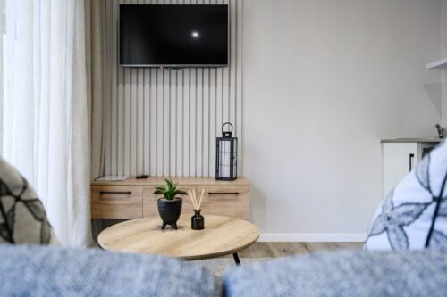 Nadoras Rest UNIT 7 17 of 25