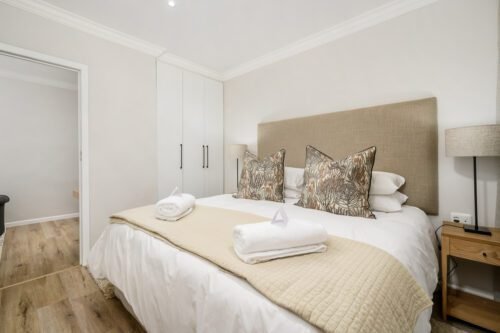 Nadoras Rest UNIT 8 11 of 29 1