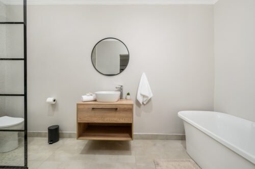 Nadoras Rest UNIT 8 13 of 29