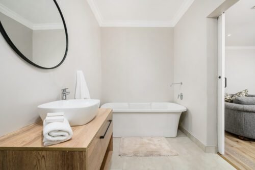 Nadoras Rest UNIT 8 15 of 29