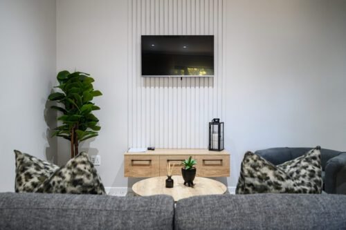 Nadoras Rest UNIT 8 19 of 29