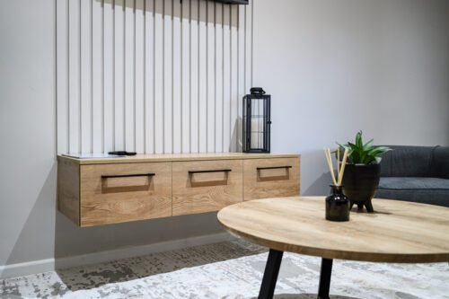 Nadoras Rest UNIT 8 21 of 29