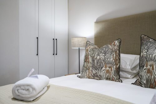 Nadoras Rest UNIT 8 25 of 29